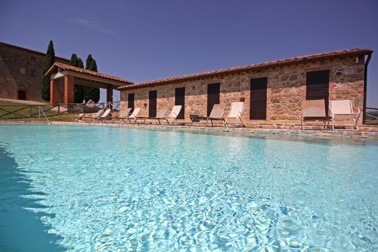 Agriturismo Casale Dello Sparviero Castellina in Chianti Exterior foto
